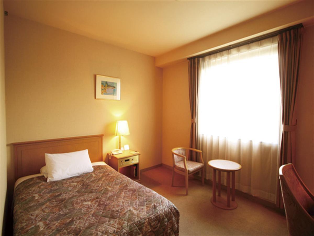 Fukuno Town Hotel A・Mieux Nanto Екстер'єр фото