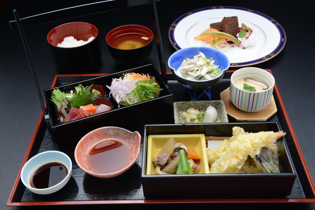 Fukuno Town Hotel A・Mieux Nanto Екстер'єр фото