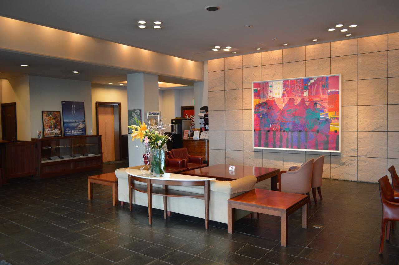 Fukuno Town Hotel A・Mieux Nanto Екстер'єр фото