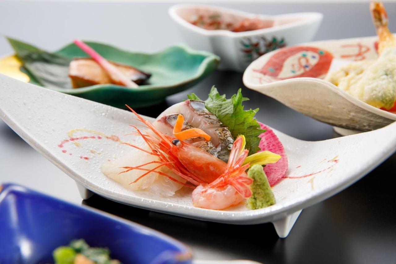 Fukuno Town Hotel A・Mieux Nanto Екстер'єр фото