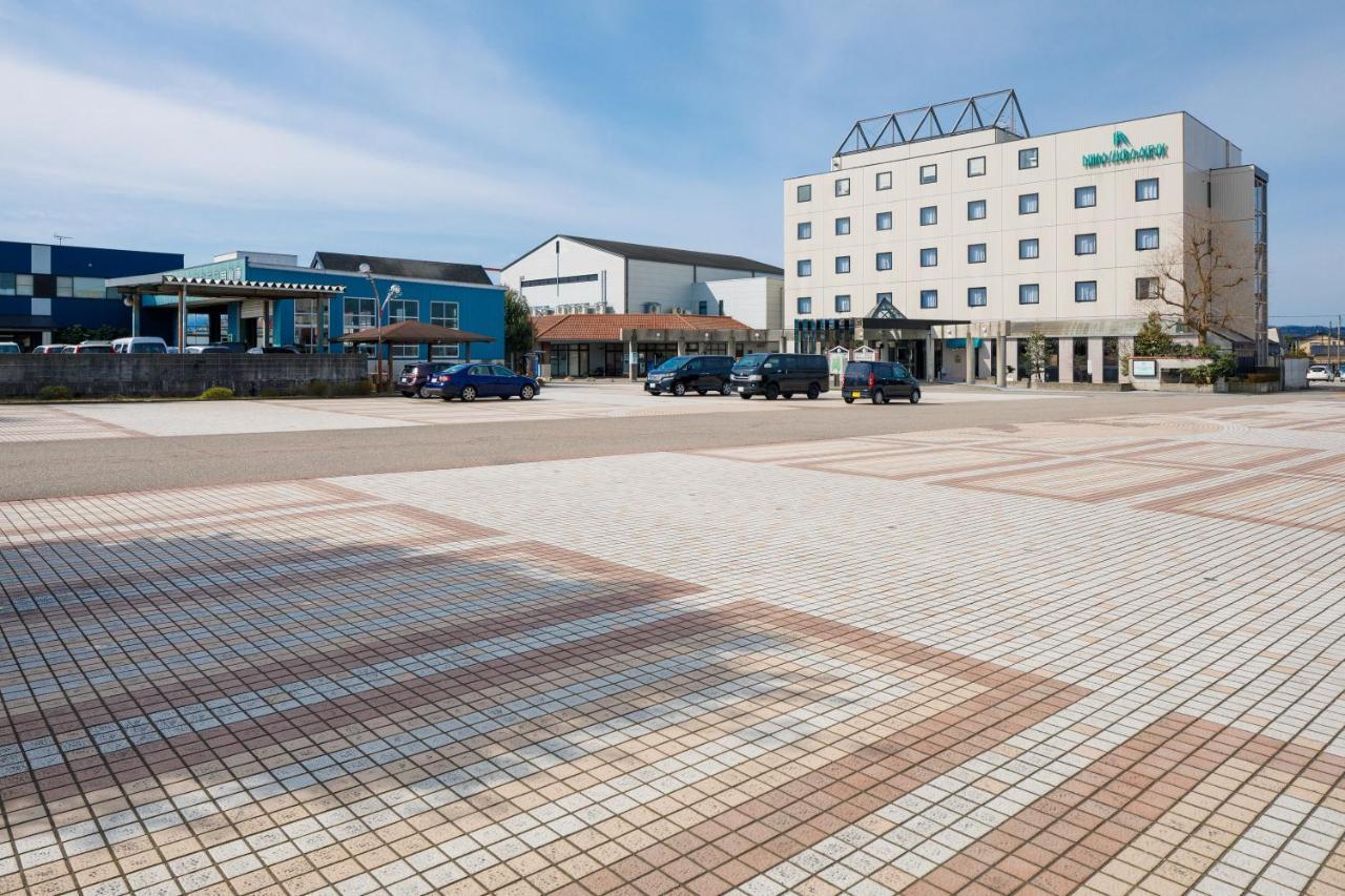 Fukuno Town Hotel A・Mieux Nanto Екстер'єр фото