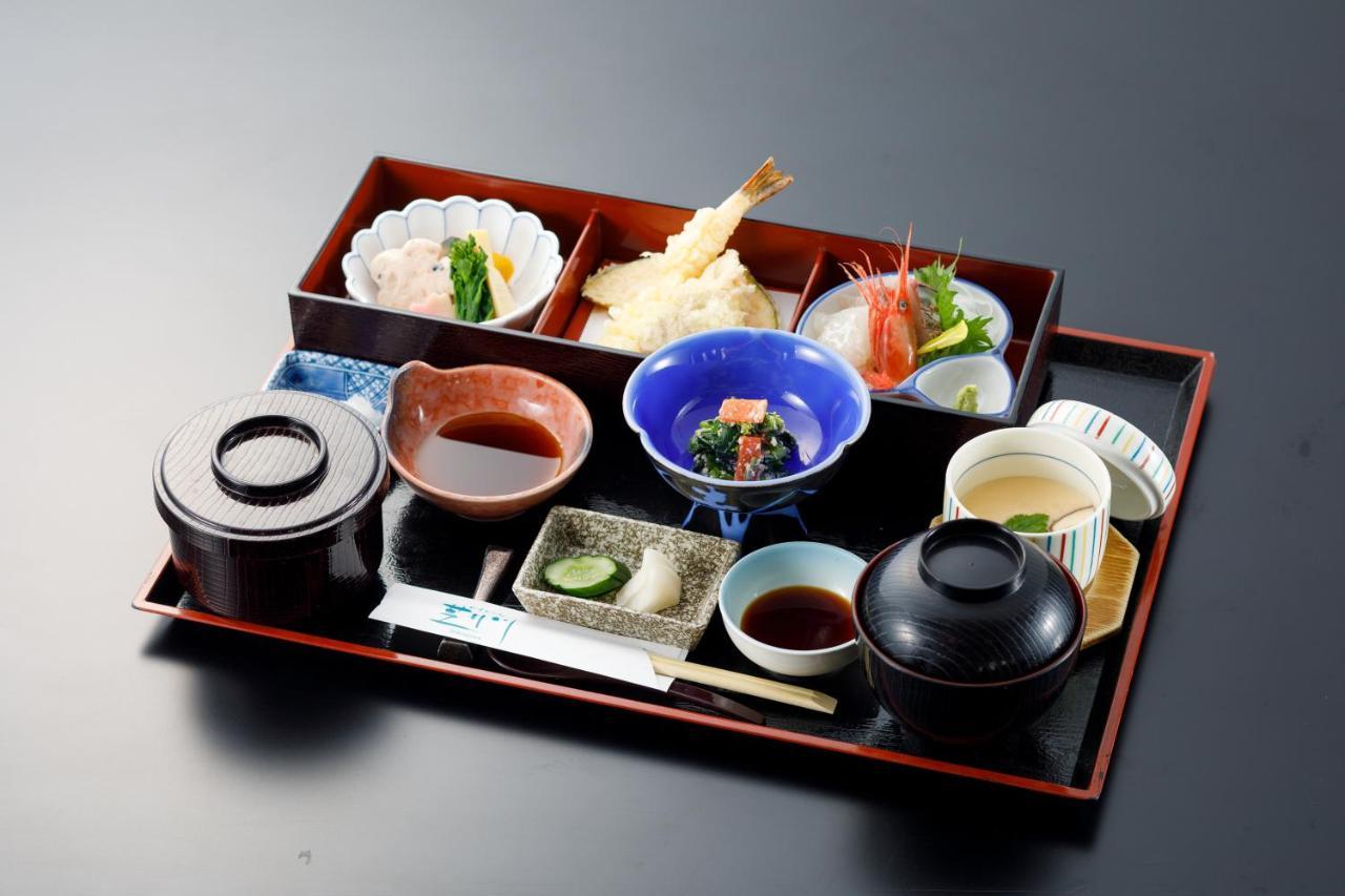 Fukuno Town Hotel A・Mieux Nanto Екстер'єр фото